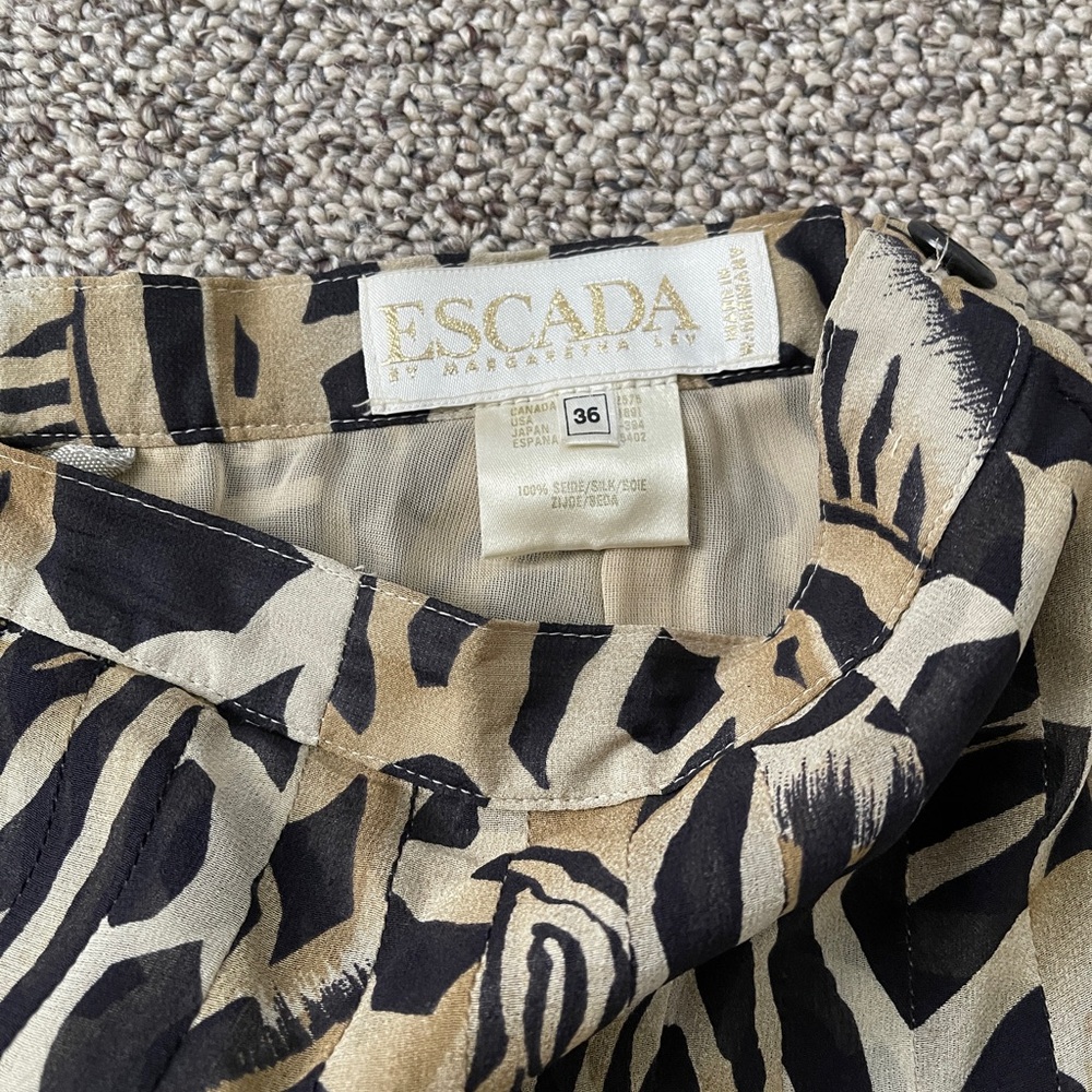 Escada Black and Tan Animal Print Pleated Skirt - Picture 3 of 3